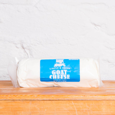 10.5 oz log of Sunny Morning’s Simple & Fresh Goat Cheese, showcasing its mild flavor and rich, creamy texture. The image highlights the vacuum-packed packaging designed to ensure freshness and extend shelf life. Ideal as an ingredient or part of a cheese course, this goat cheese offers exceptional value and high performance in both taste and quality.